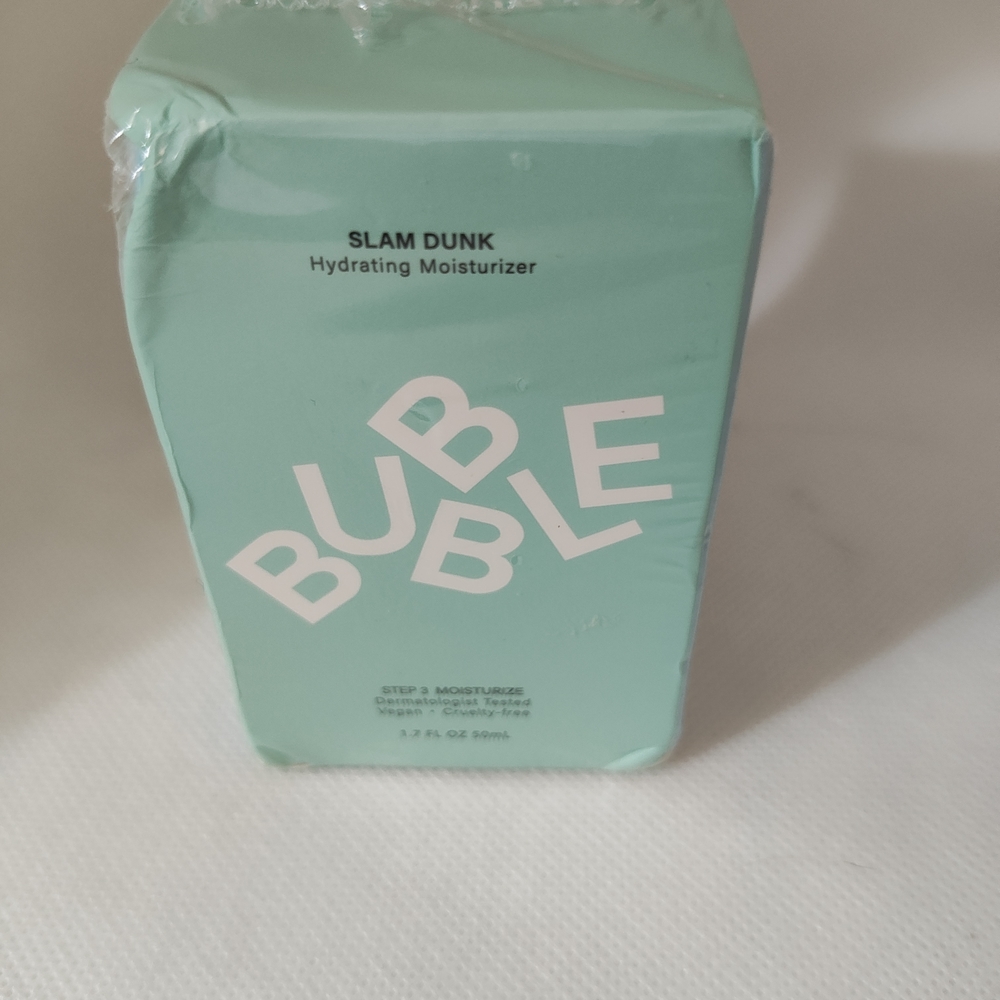 Brand New Slam Dunk Hydrating Moisturizer - Green